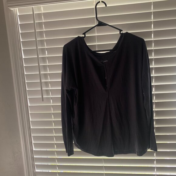 Apana M Athleisure Top - Picture 12 of 12